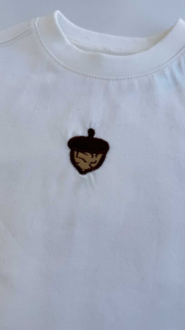 تیشرت گلدوزی بلوط - Image 3